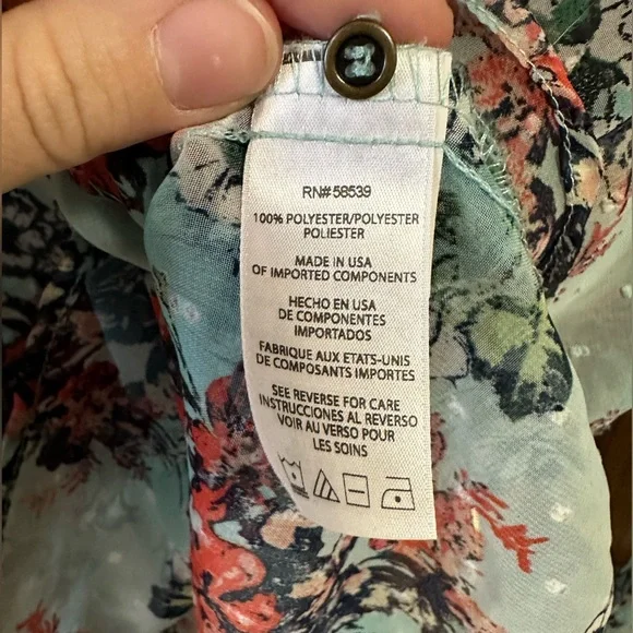 Kut From The Kloth Episkey Henley Chiffon Blouse Small - Picture 9 of 9